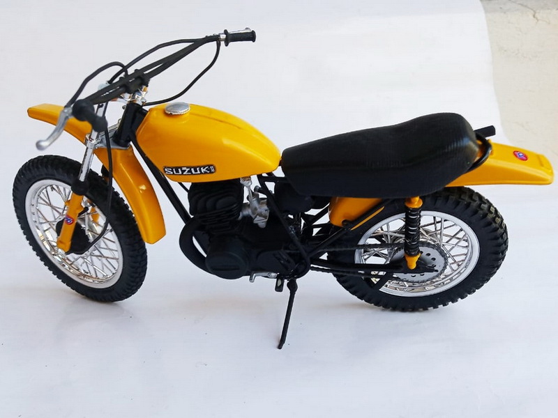 SUZUKI 400 TMJ CYCLONE