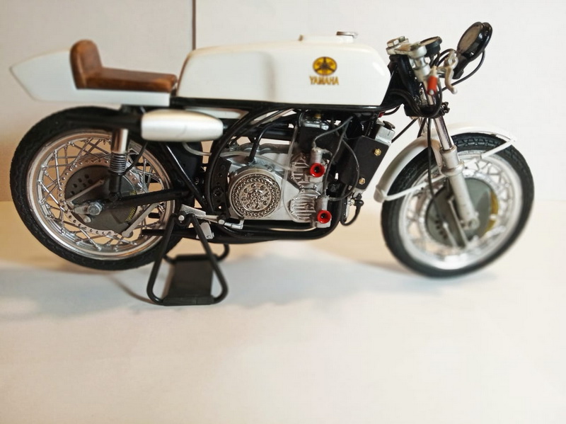 YAMAHA 250 CC