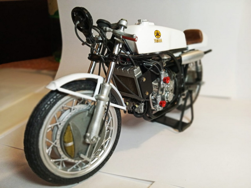 YAMAHA 250 CC